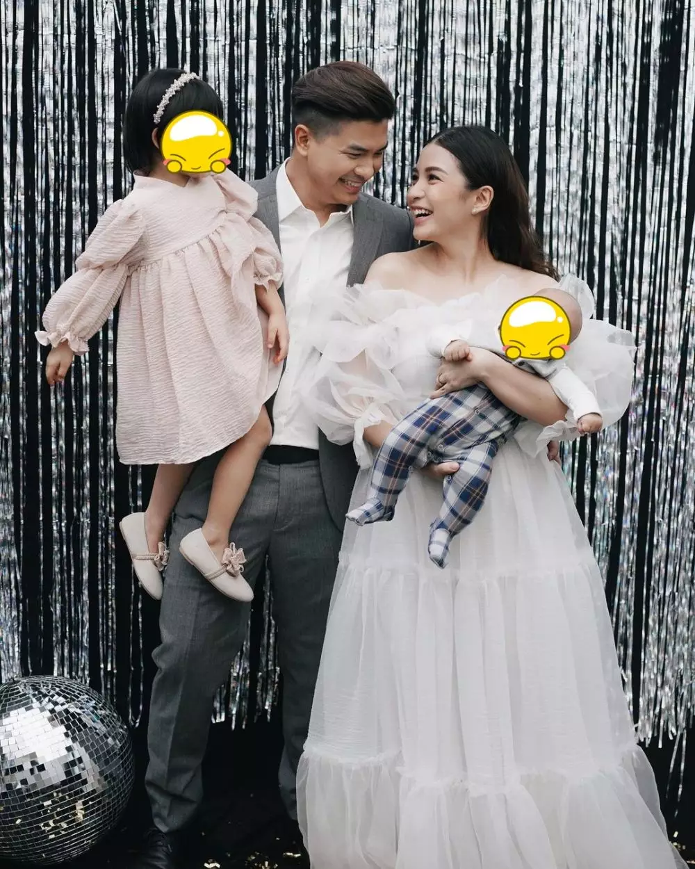 Pemotretan keluarga Glenn Alinskie berbagai tema © berbagai sumber