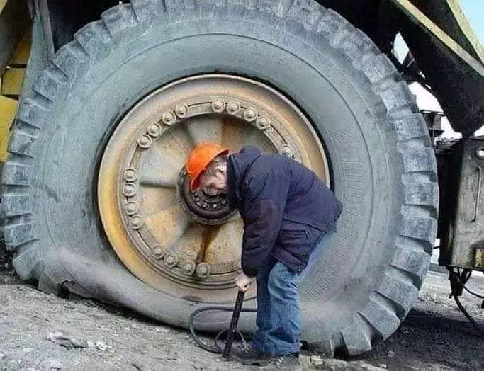 orang kurang kerjaan bikin geleng kepala © berbagai sumber