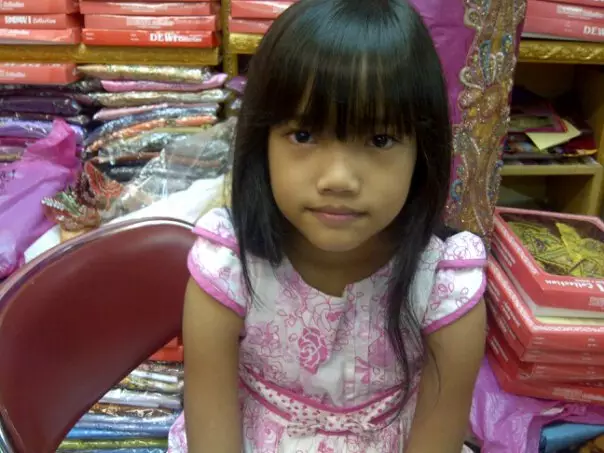 foto lawas Fuji di Facebook ibunya © Facebook foto lawas Fuji di Facebook ibunya © Facebook