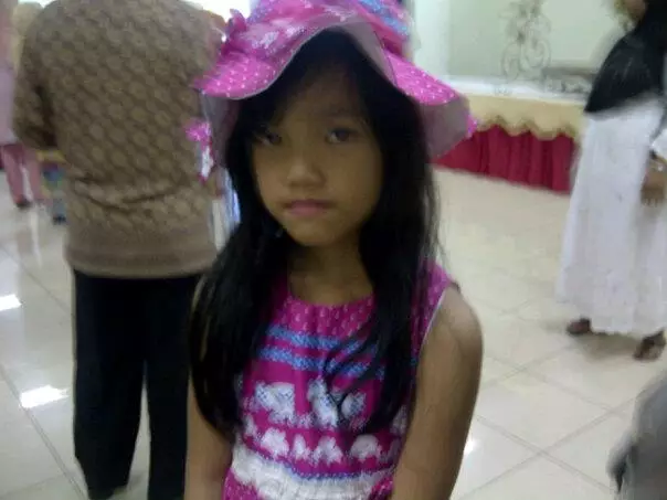 foto lawas Fuji di Facebook ibunya © Facebook foto lawas Fuji di Facebook ibunya © Facebook