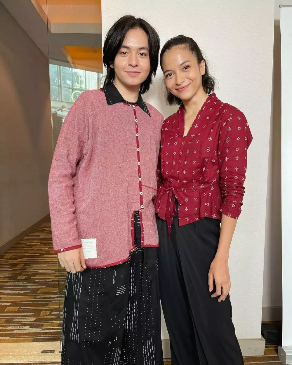 Putri Marino kebaya © Instagram