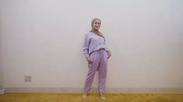 Potret Lesty Kejora usai melahirkan © Instagram Potret Lesty Kejora usai melahirkan © Instagram