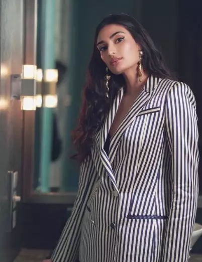 Pesona Athiya Shetty anak Suniel Shetty © Instagram