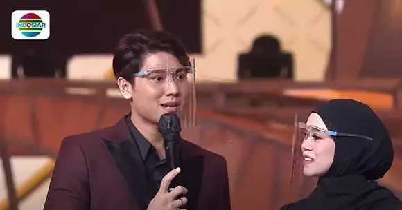 penampilan Lesty di HUT Indosiar © berbagai sumber