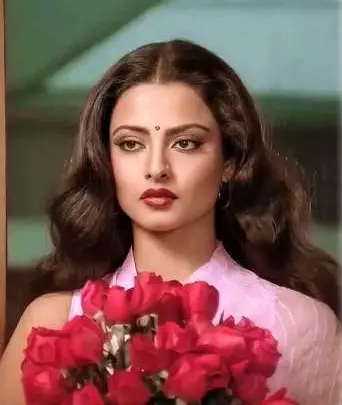  Potret masa muda seleb Bollywood langganan peran ibu Berbagai sumber 