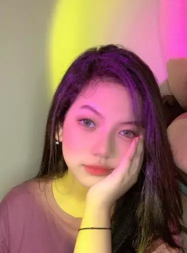 potret terbaru pemeran sosok Jennifer Dunia Terbalik © Instagram