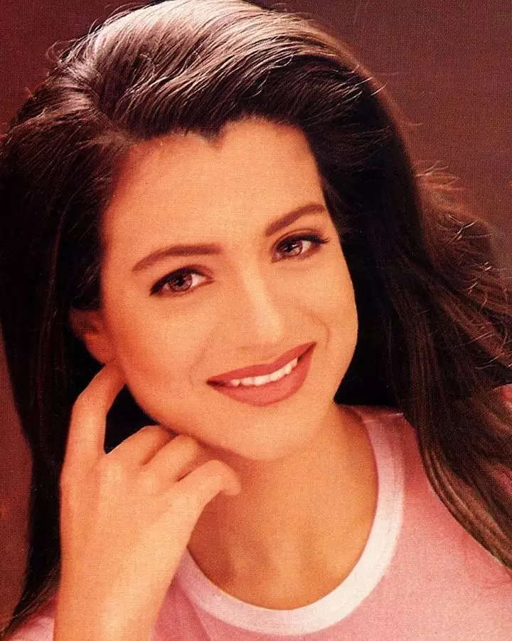 transformasi Ameesha Patel Berbagai sumber 