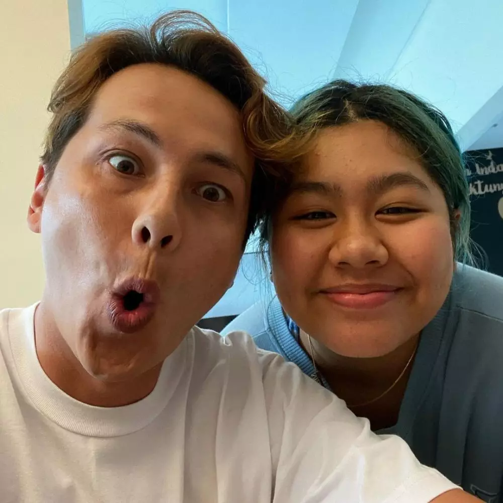 kedekatan Andhika dan 2 putri Ussy © Instagram