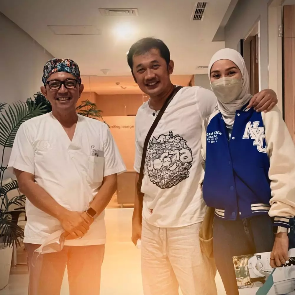 potret hanung operasi saraf kejepit © instagram potret hanung operasi saraf kejepit © instagram