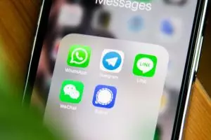 13 Aplikasi chatting terbaik, bisa buat grup hingga 250 anggota