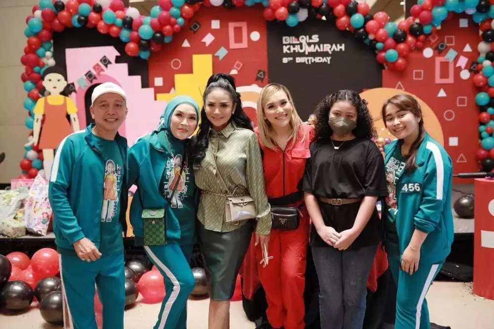 Potret akrab Ayu Ting Ting dan Krisdayanti Instagram