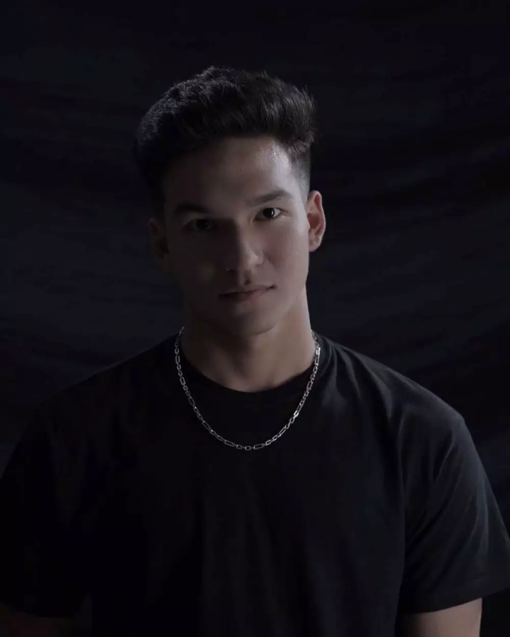 Rafael Adwel pasangan Fuji di film © Instagram Rafael Adwel pasangan Fuji di film © Instagram