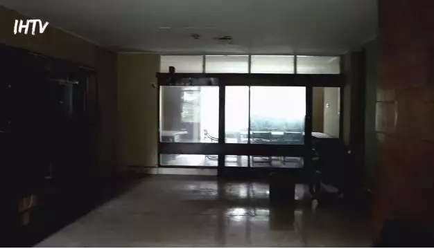 penampakan rumah masa kecil ariel noah © YouTube penampakan rumah masa kecil ariel noah © YouTube