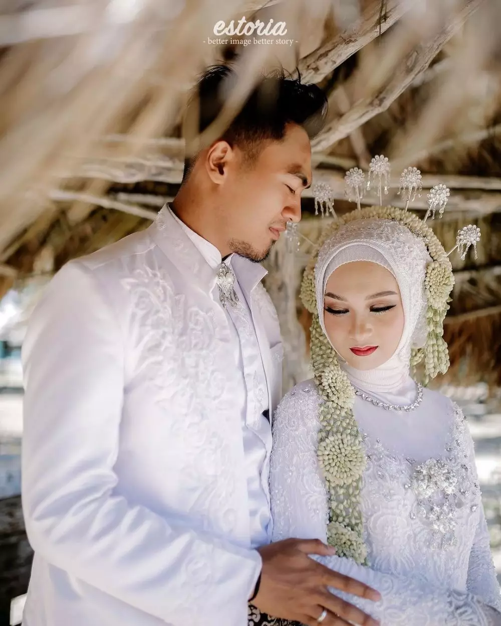 timnas dan pasangan asli Berbagai sumber