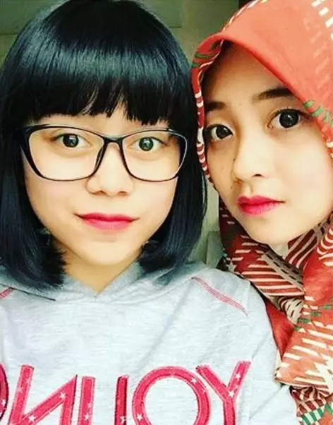 Potret persahabatan Lesty dan Ega © Instagram Potret persahabatan Lesty dan Ega © Instagram