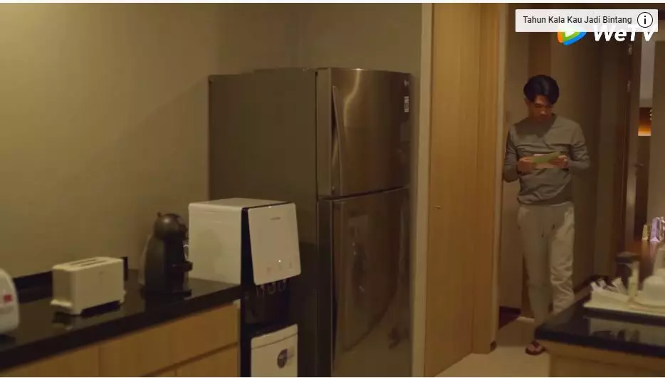 Layangan putus episode 9 © YouTube Layangan putus episode 9 © YouTube