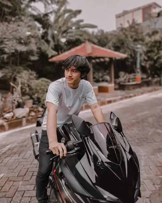 gebetan Mayang © Instagram