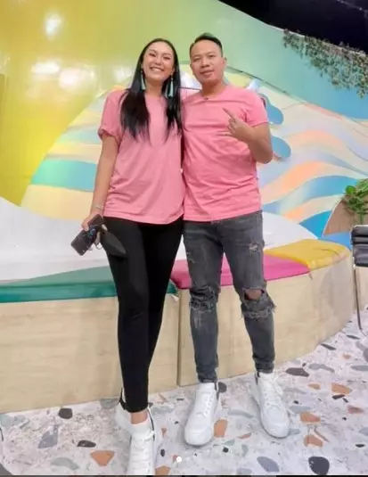 potret mesra Kalina Ocktaranny & Vicky Prasetyo © Instagram