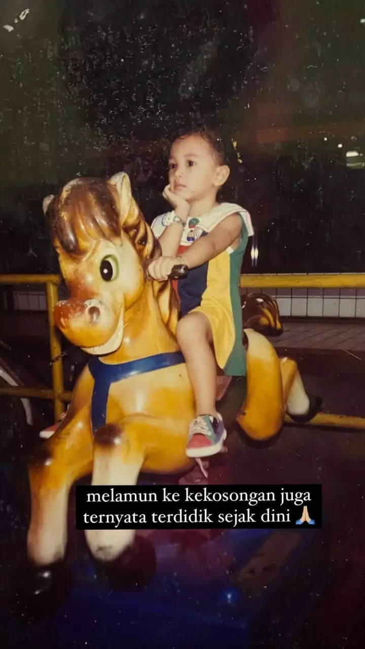 potret masa kecil sheila dara © instagram potret masa kecil sheila dara © instagram