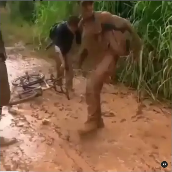 Momen lucu saat gowes istimewa