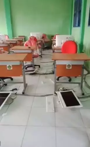 dampak gempa bumi banten © twitter dampak gempa bumi banten © twitter