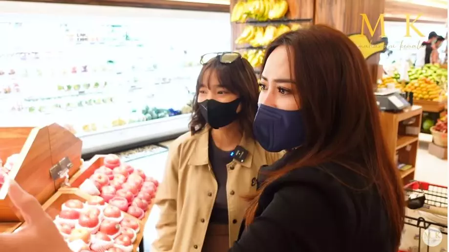 Fuji dan para crazy rich © Instagram Fuji dan para crazy rich © Instagram