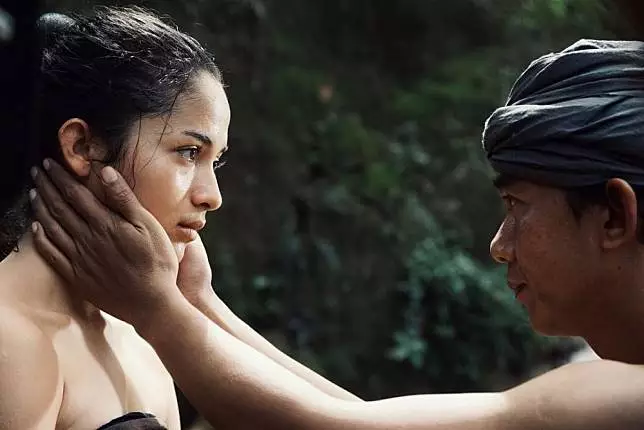 Putri Marino dan Marthino Lio film kolosal Berbagai sumber