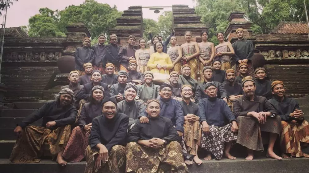 Putri Marino dan Marthino Lio film kolosal Berbagai sumber