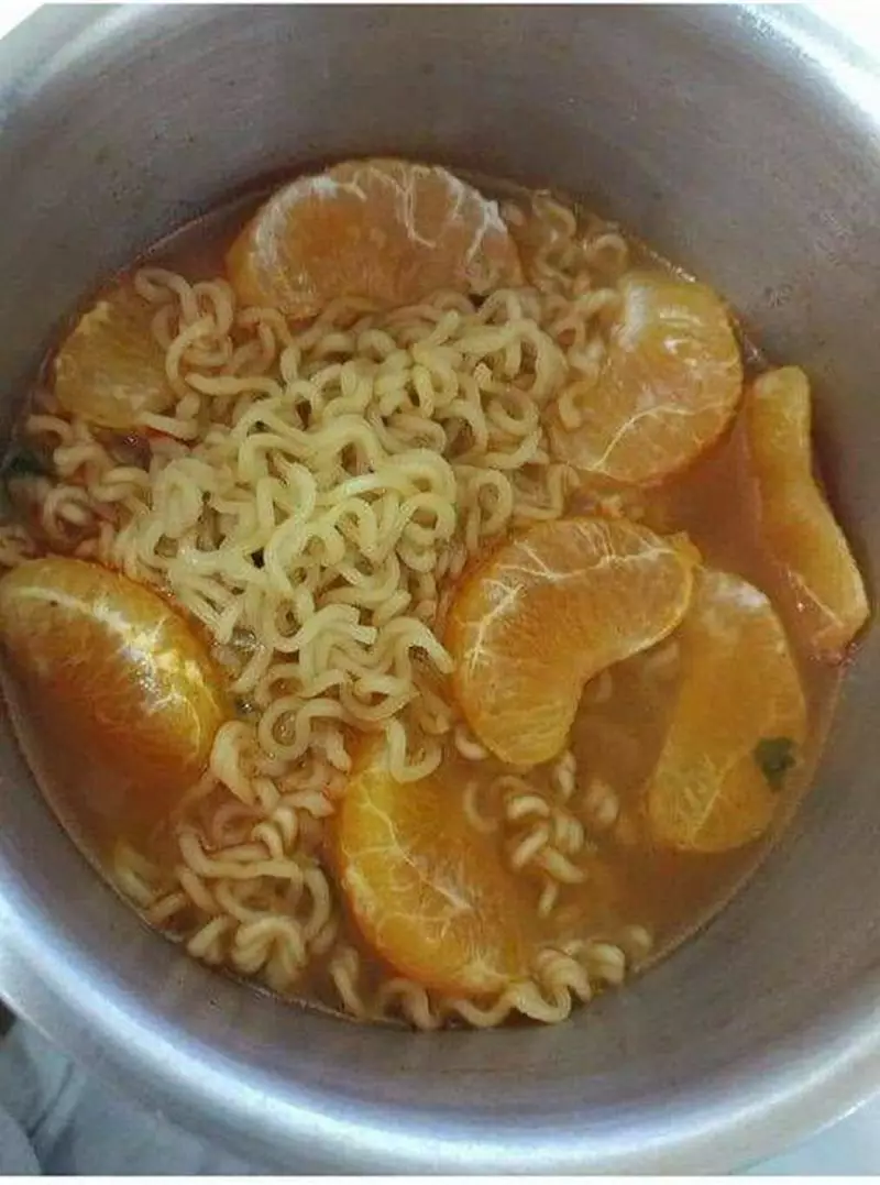 makanan dicampur buah nyeleneh banget © 1cak.com makanan dicampur buah nyeleneh banget © 1cak.com