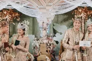 Usai menikah, Sheila Dara dapat penghargaan dari ayah Vidi Aldiano