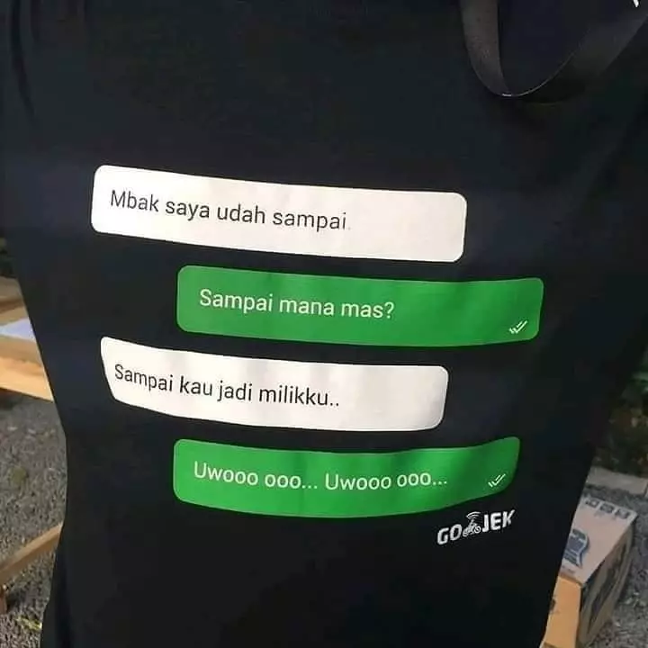 tulisan kocak di baju bapak bapak © berbagai sumber