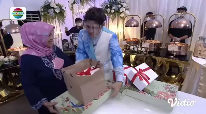 bingkisan akikah anak lesty dan billar © YouTube bingkisan akikah anak lesty dan billar © YouTube