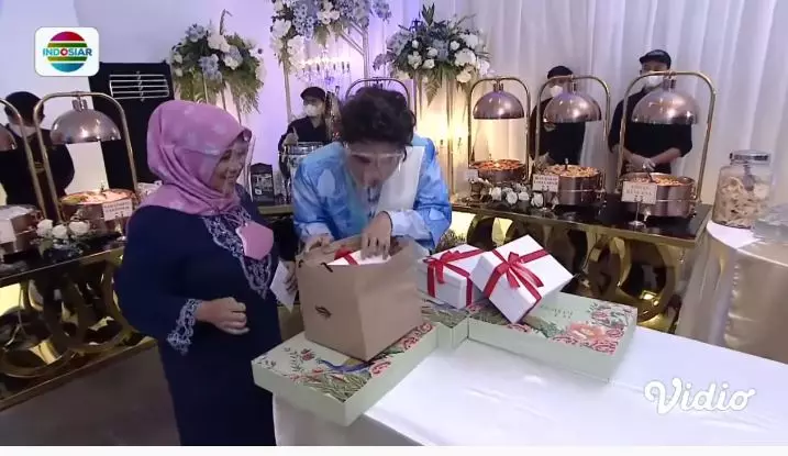 bingkisan akikah anak lesty dan billar © YouTube bingkisan akikah anak lesty dan billar © YouTube