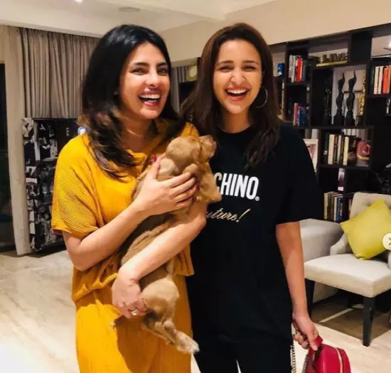Potret rumah Priyanka Chopra di Mumbai Berbagai sumber Potret rumah Priyanka Chopra di Mumbai Berbagai sumber