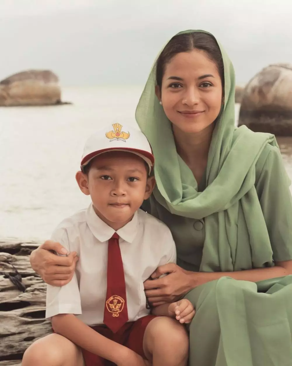 Karier Putri Marino Instagram