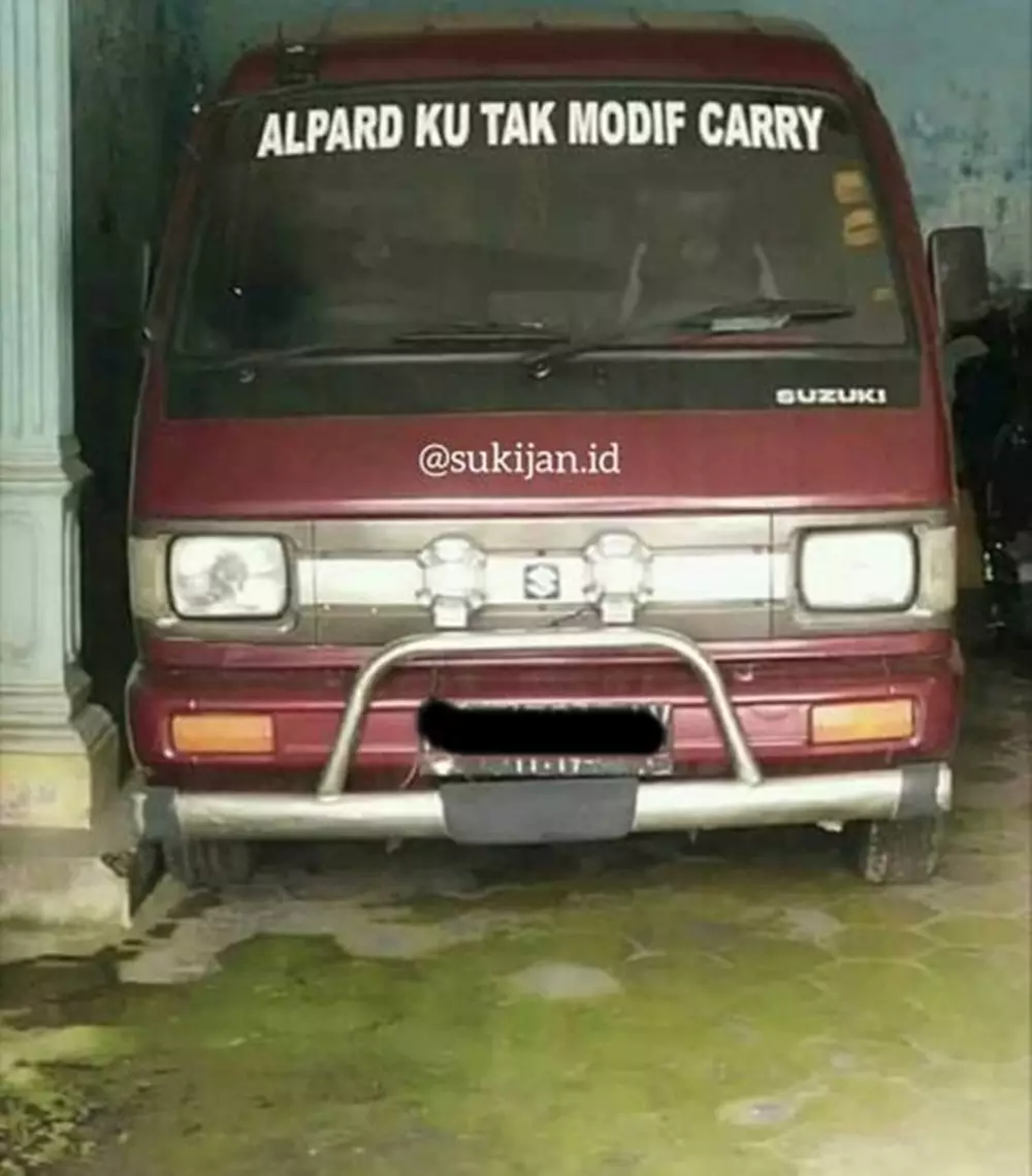 tulisan lucu di badan mobil © berbagai sumber