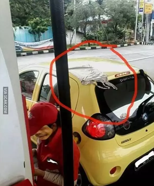 potret mobil jadi jemuran © berbagai sumber potret mobil jadi jemuran © berbagai sumber