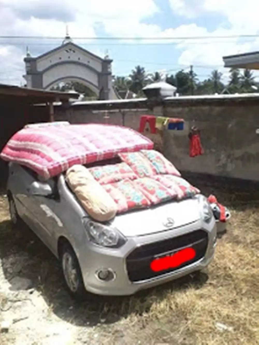 potret mobil jadi jemuran © berbagai sumber potret mobil jadi jemuran © berbagai sumber