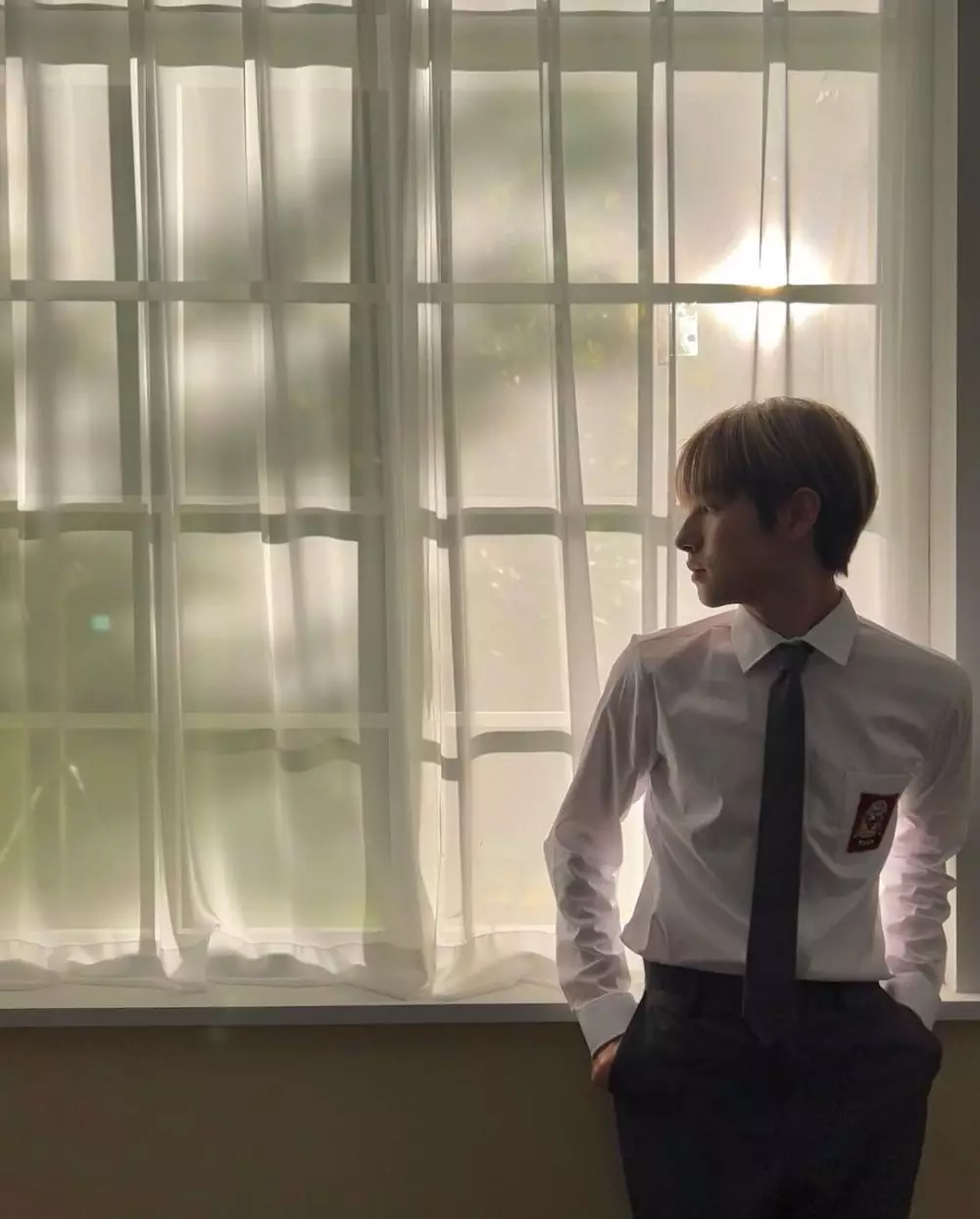 potret NCT Dream pakai seragam SMA © berbagai sumber