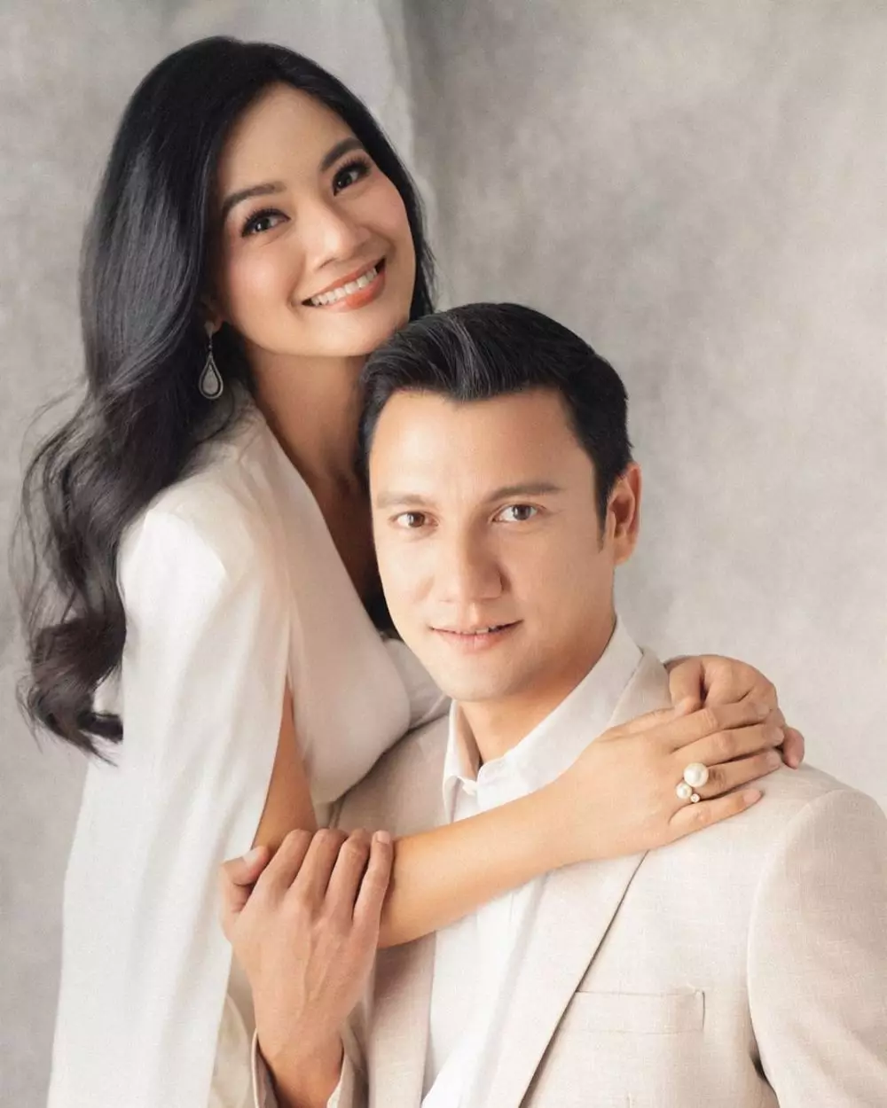 kemesraan titi kamal dan christian sugino dari pacaran © berbagai sumber