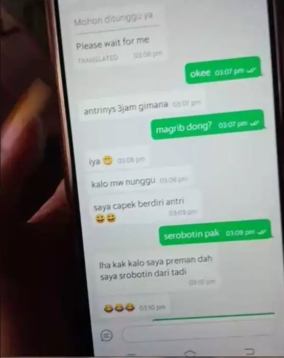 ojek online lagi antre orderan lucu © berbagai sumber