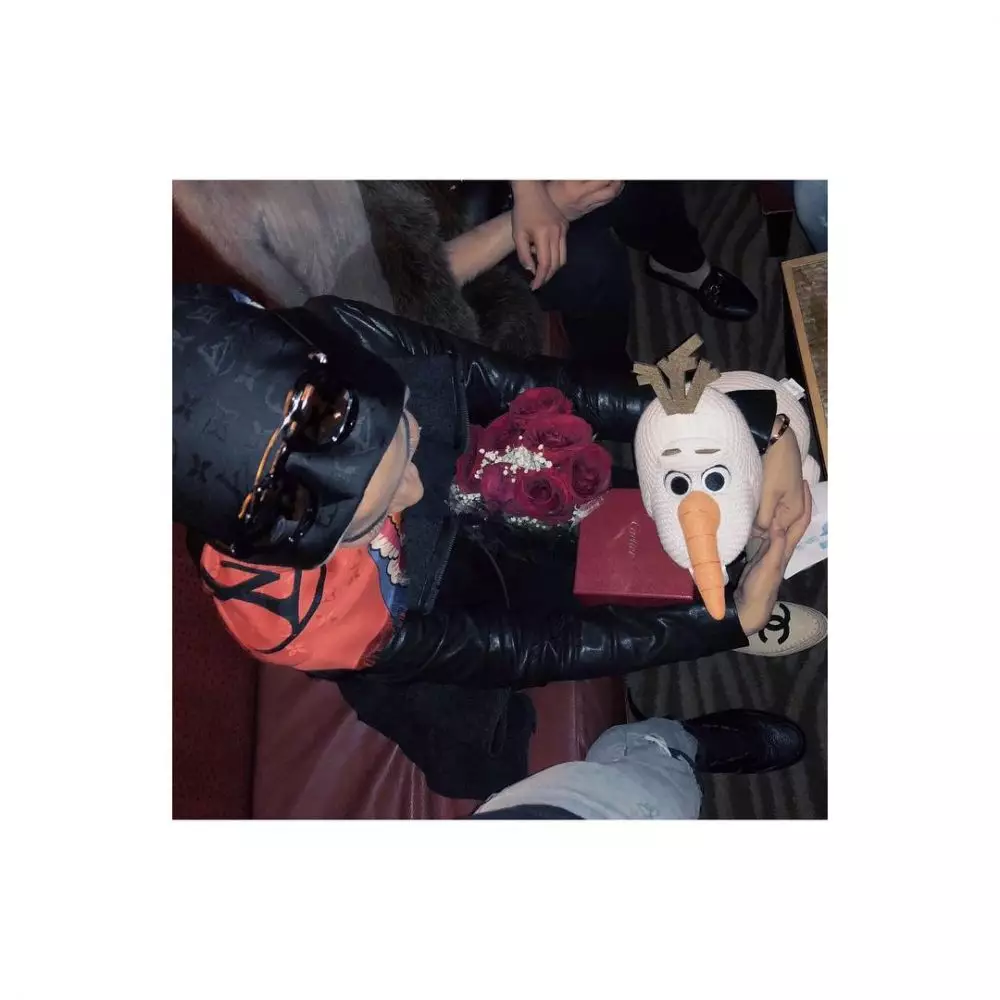 Potret mesra Irwansyah & Zaskia Sungkar berbagai sumber