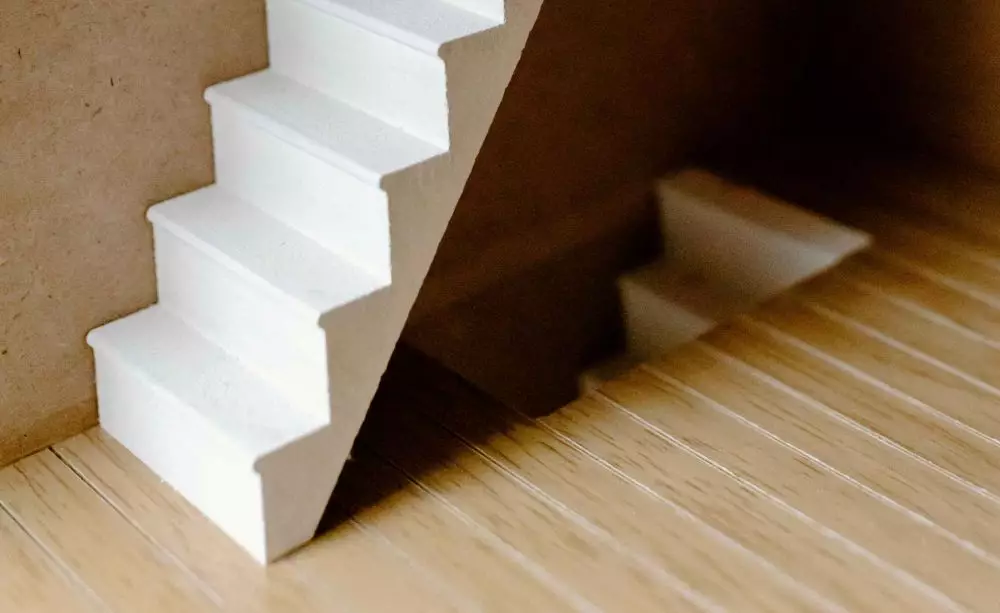 Arti naik tangga © 2022 brilio.net