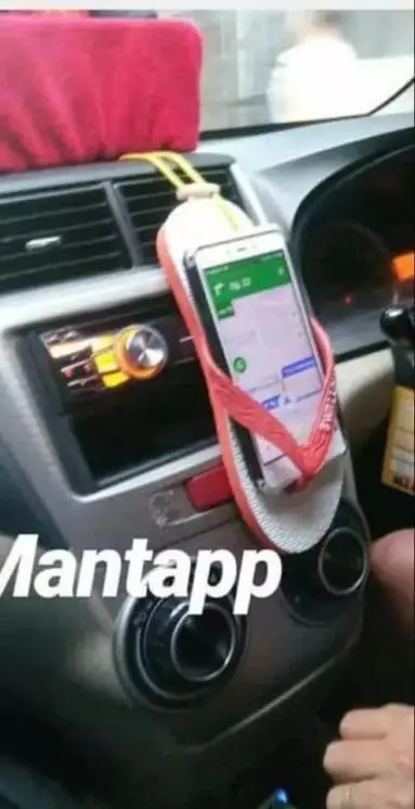 Interior mobil ngakak © Facebook