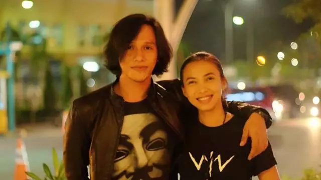 gaya Mbok Tun di keseharian © Instagram gaya Mbok Tun di keseharian © Instagram