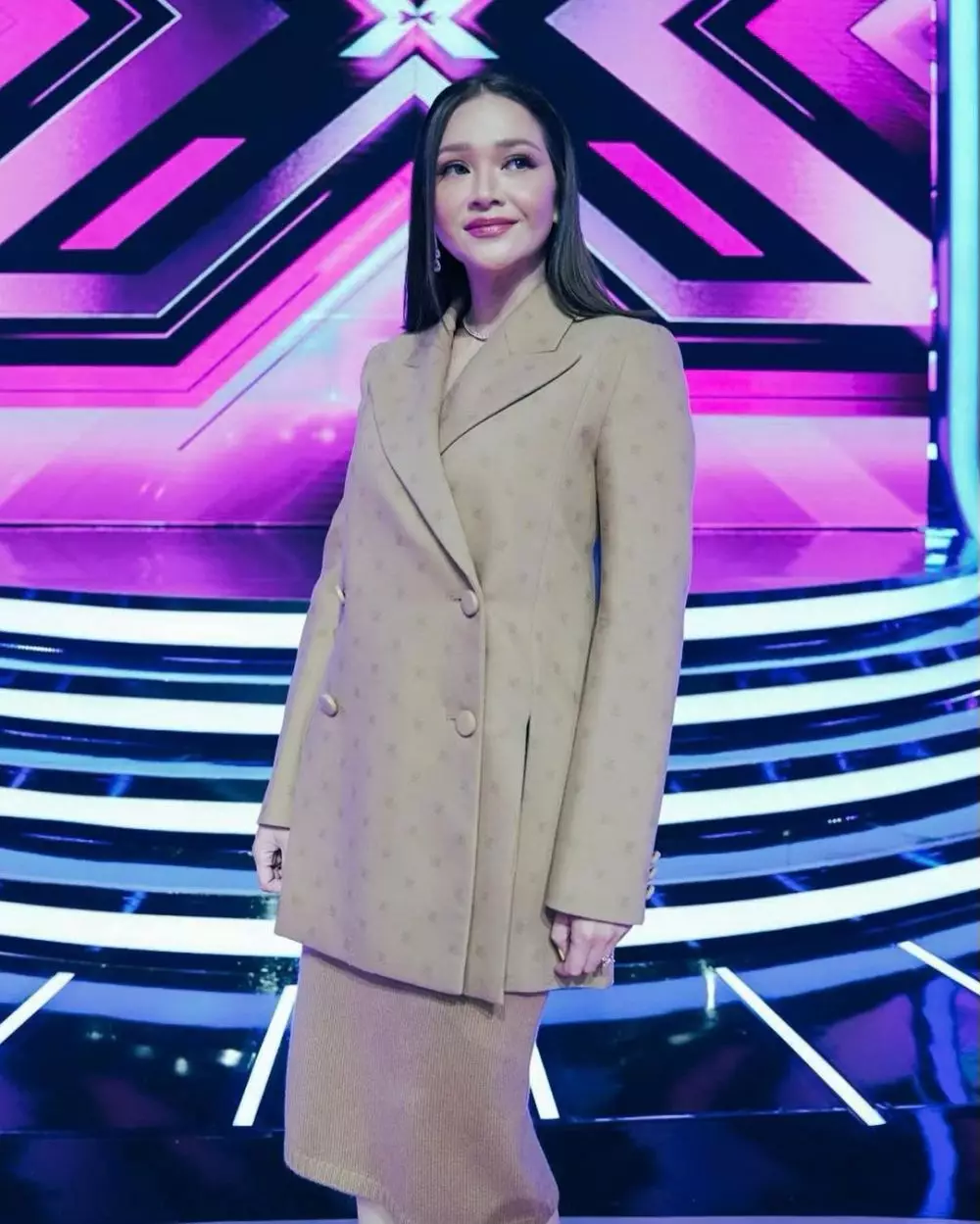 Penampilan Maia Estianty disebut mirip Anya Geraldine © Instagram Penampilan Maia Estianty disebut mirip Anya Geraldine © Instagram