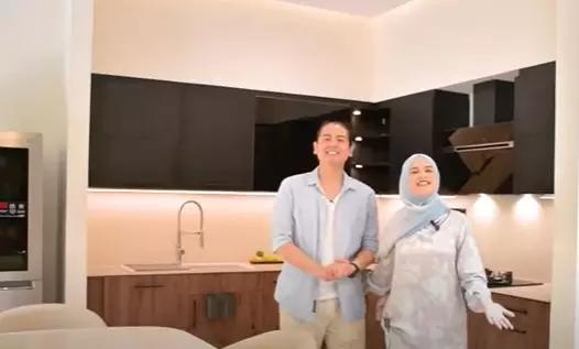 Potret terbaru dapur Cut Meyriska usai ditata ulang © YouTube