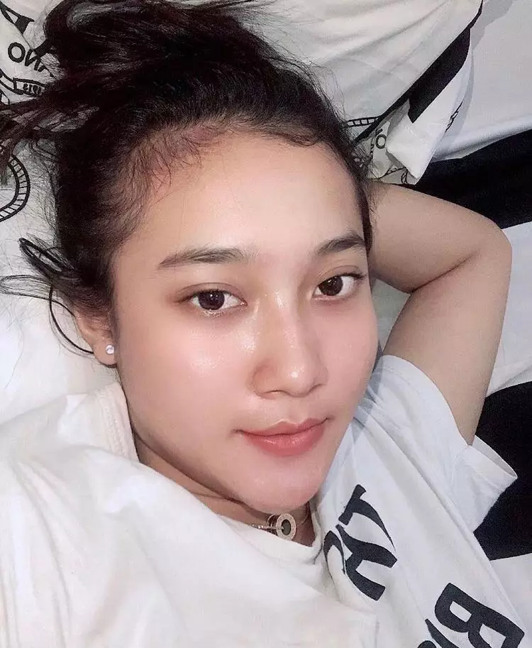 Potret tanpa makeup biduan dangdut koplo Berbagai sumber 