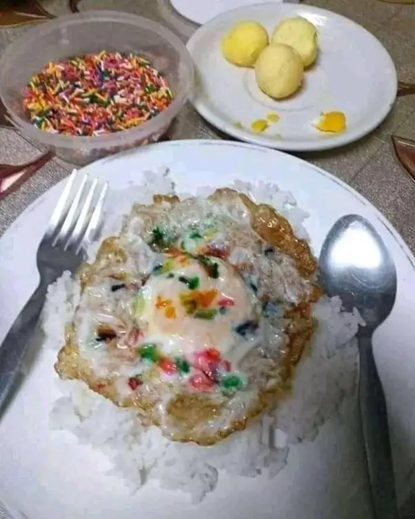 bentuk lucu makanan rumahan © berbagai sumber bentuk lucu makanan rumahan © berbagai sumber