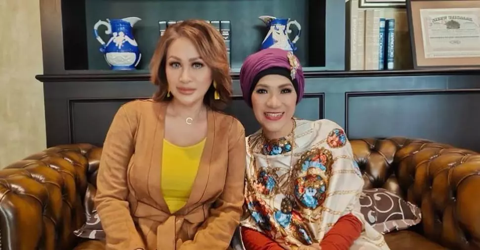 Transformasi Dorce Gamalama dari awal karier hingga kini Instagram